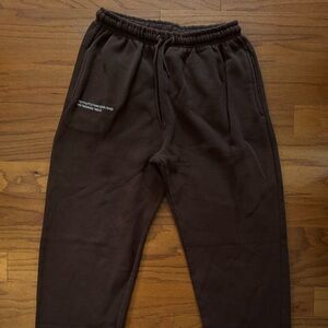 ✨Pretty Little Thing Sweatpants✨